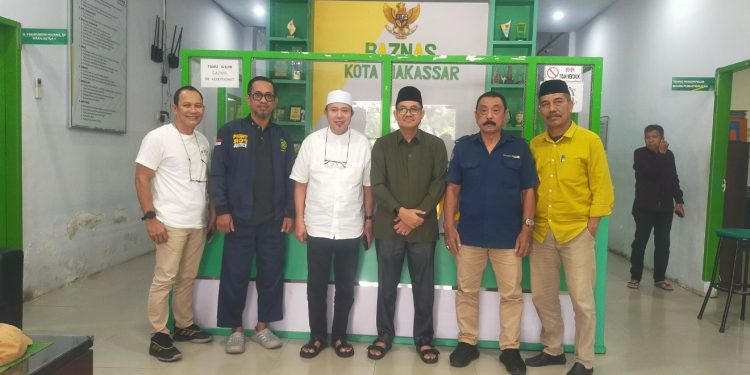 Kolaborasi IKA SMAN 3 Makassar dan Baznas untuk Sunatan Massal