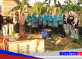 Mahasiswa KKN UINAM, Pemdes, Dan Dinas Lingkungan Hidup Sulap Limbah Plastik Jadi Paving Block