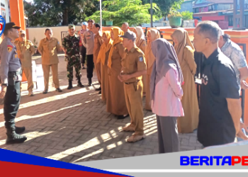 Perkuat Sinergi, Kapolsek Ujungbulu Hadiri Apel Gabungan di Kasimpureng