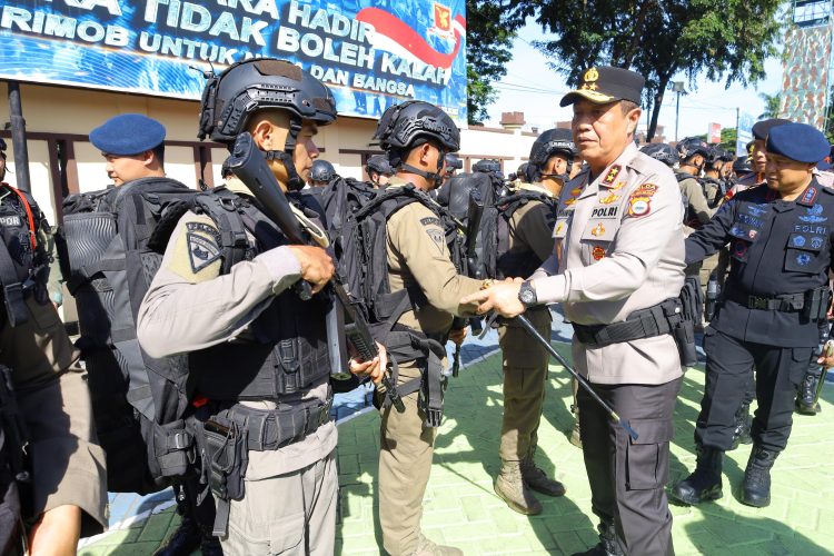 Apel Pemberangkatan Ops Amole 2026, Kapolda Sulsel Tekankan Profesionalisme dan Kehormatan