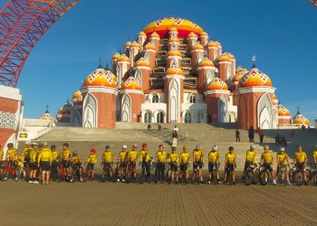Dari Sepeda ke Sosial: Aksi Inspiratif STM Makassar Kenalkan Mantao Pare