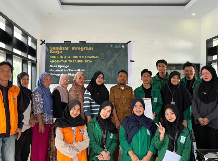 Mahasiswa KKN 78 UINAM Gelar Seminar Program Kerja di Desa Ujunge
