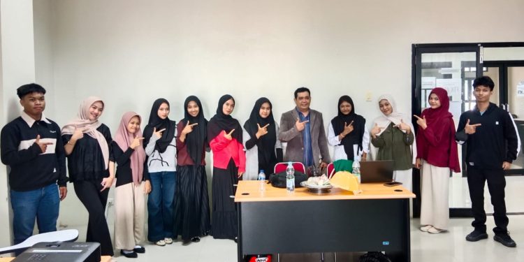 Ekspansi Intelektual : Mahasiswa STIMI YAPMI Makassar Taklukkan Panggung Public Speaking di Kampus UIN Alauddin Makassar