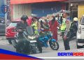Satlantas Polres Parepare Gelar Commander Wish Sore di Jalan Baumassepe, Tertibkan Pengendara Tanpa Helm SNI