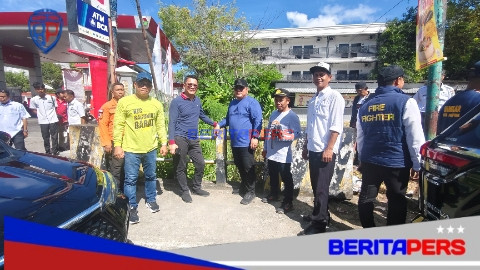 Kadis PUPR Parepare Tinjau Langsung Kondisi Saluran Drainase di Jalan Bau Massepe