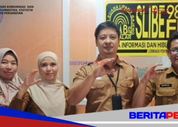 ​Lewat Talkshow Radio, Diskominfo-SP Takalar Masifkan Sosialisasi Aplikasi Takalar One Click