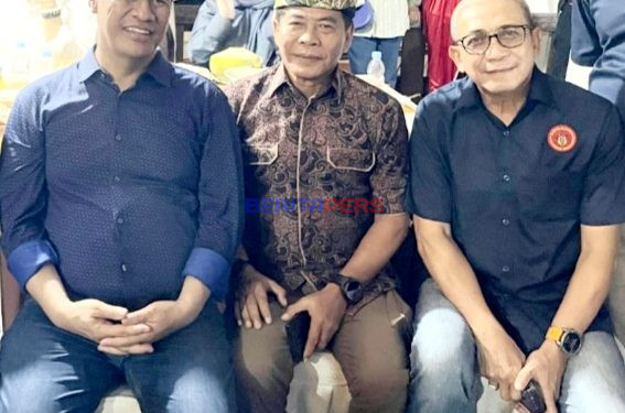 Zainal Arifin Paliwang Sebut IKA Unhas Kekuatan Besar, Amran Sulaiman Siap Gerakkan Perubahan