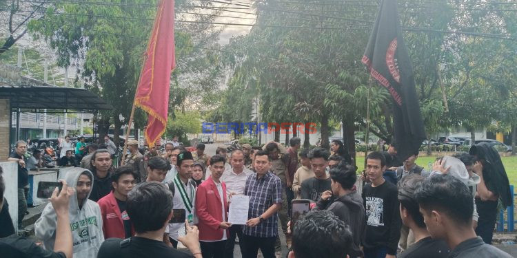 Koalisi Rakyat Sulsel Gelar Aksi di Makassar, Soroti Pendidikan, Buruh hingga Tambang Geothermal