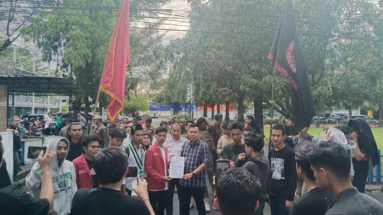 Koalisi Rakyat Sulsel Gelar Aksi di Makassar, Soroti Pendidikan, Buruh hingga Tambang Geothermal