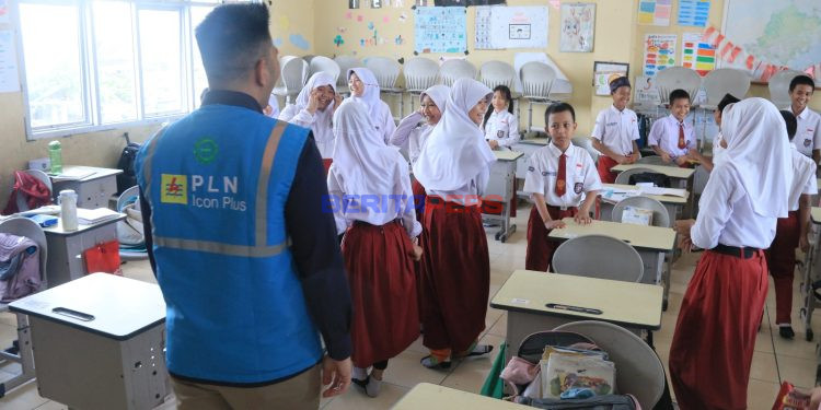 PLN Icon Plus Hadir di Sekolah, Ajak Siswa Jadi Generasi Cerdas Digital