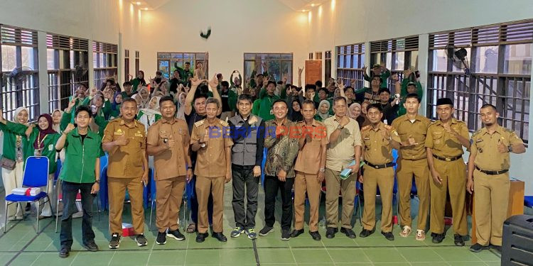 Seminar Hasil dan Pelepasan KKN 14 di Tanasitolo Berlangsung Khidmat