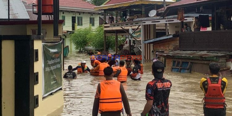 Banjir Rendam Sejumlah Wilayah di Bone, 67 Warga Dievakuasi dan 2 Orang Meninggal