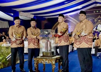 MTQ XXXIV Tingkat Provinsi Sulsel Resmi Dibuka di Maros, Wabup Takalar Serahkan Piala Bergilir