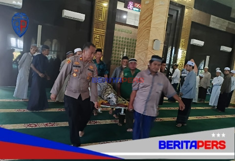 Kapolsek Soppeng Riaja Pimpin Pengawalan Jenazah Warga Kiru-Kiru, Wujud Nyata Pelayanan Humanis Polri