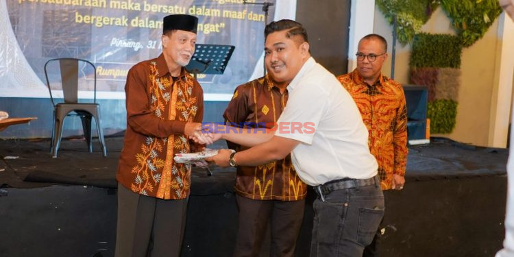Halal Bihalal Addatuang Sawitto XIX Pererat Persaudaraan Keluarga Besar di Pinrang