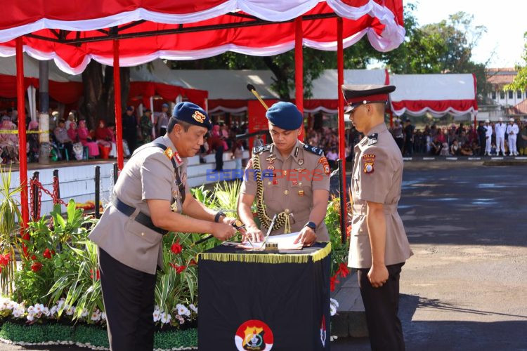 Kapolda Sulsel Lantik 945 Bintara Brimob di SPN Polda Sulsel
