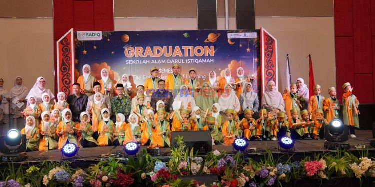 Usung Tema The Great Adventure of Learning, Sekolah Alam Darul Istiqamah Rayakan Kelulusan Siswa