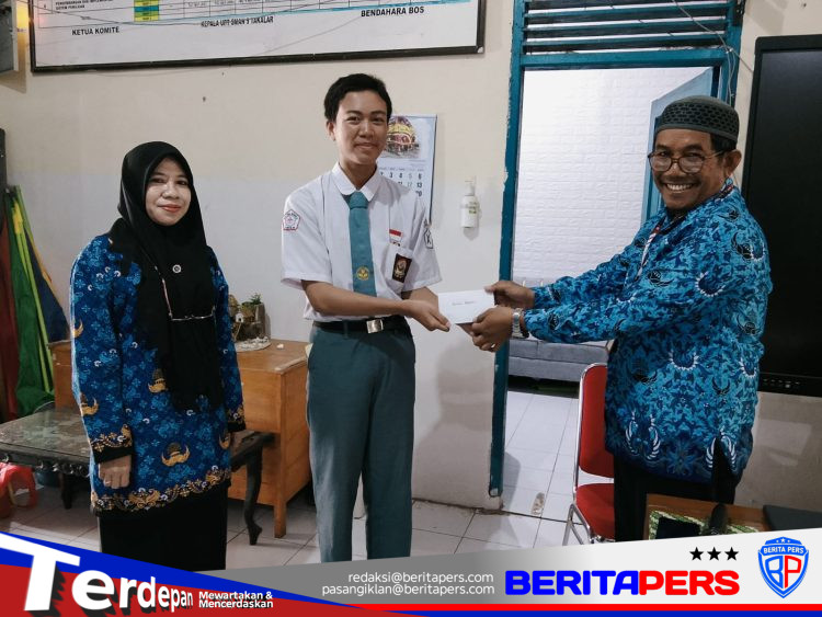 Kisah Inspiratif Surya, Siswa Tangguh Penghuni OSIS yang Dapat Beasiswa Sedekah dari BAZNAS Sulsel
