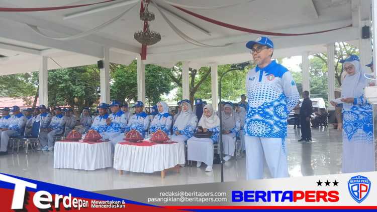 Bupati Janjikan Bonus bagi Kontingen Berprestasi di Porsenijar PGRI