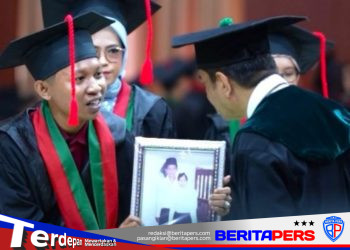 Dari Pesan Terakhir Sang Ibu hingga Menjadi Magister: Kisah Perjuangan Andi Syukur
