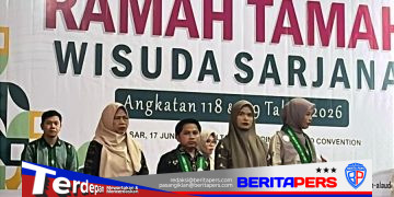 Andi Aco Irzal Baharsya :Putra Daerah Soppeng Raih Prestasi Gemilang di UIN Alauddin Makassar