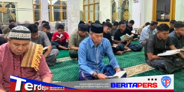 Danyon B Pelopor Kompol Dr. Ramli Gelar Yasinan Bersama di Masjid Nurul Askar, Diikuti Personel dan Masyarakat