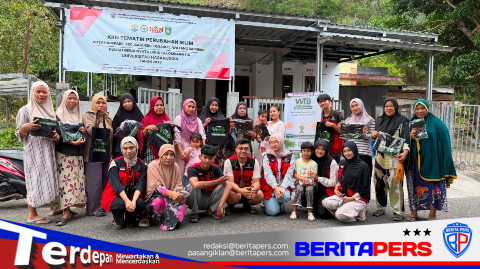 KKN-T Gelombang 116 Unhas Ajak Warga Watang Bacukiki Biasakan Bawa Tote Bag Saat Berbelanja