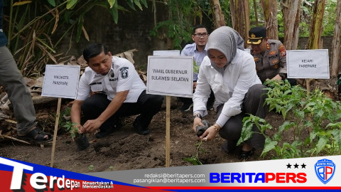 Kapolres Parepare Dukung Penurunan Stunting, Tanam Bibit Cabai Bersama Wagub Sulsel di Lumpue