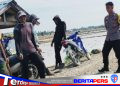 Bhabinkamtibmas Desa Lerang Pantau Pengairan Persawahan, Pastikan Kesiapan Petani Hadapi Musim Tanam
