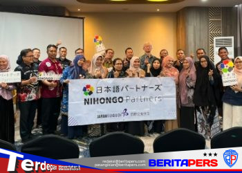 Perkuat Peluang Karier Global Siswa, Plt. Kepala MAN Pinrang Hadiri Sosialisasi Pembelajaran Bahasa Jepang di Sulsel