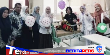 Dokter Spesialis Anak RSUD Andi Makkasau Tebar Kebahagiaan bagi Pasien Cilik Peringati Hari Anak Nasional