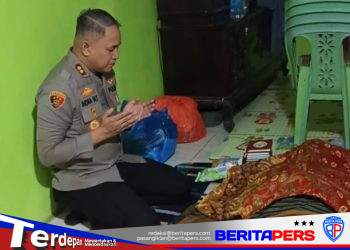 Kapolres Parepare Melayat ke Rumah Duka Rusdi Bento, Sampaikan Belasungkawa dan Penguatan bagi Keluarga