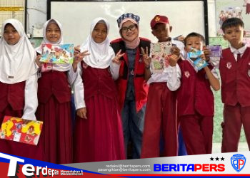 Mahasiswa KKN-T Unhas Edukasi Pengelolaan Sampah Lewat Program OSAKA di SDN 57 Parepare