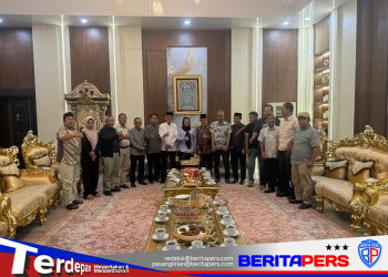 ​Sederet Tokoh Agama dan Adat Gowa Sambangi Rujab, Support Bupati Husniah Talenrang