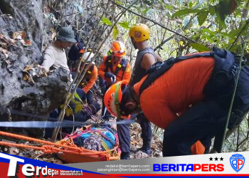 Evakuasi Dramatis di Pangkep, Tim SAR Selamatkan 6 Mahasiswa KKN Unhas dari Tebing Curam