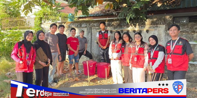 Mahasiswa KKN Unhas Gel-116 Kenalkan Budikdamber, Inovasi Ketahanan Pangan dan Cegah Stunting di Kelurahan Ujung Bulu