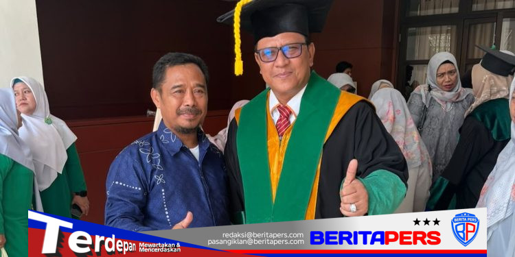 “NGOMEL: Kebiasaan Sepele Yang Merusak Kebahagiaan.”