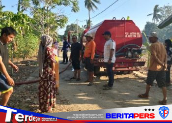Camat Lanrisang Tinjau Langsung Kebakaran Lahan di Desa Amassangang, Pemadaman Berlangsung Hampir Satu Jam