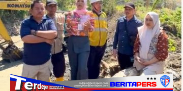 Upaya Preventif Hadapi Musim Hujan, Pemerintah Kecamatan Soreang dan Dinas PUPR Intensifkan Pembersihan Sungai Lauleng