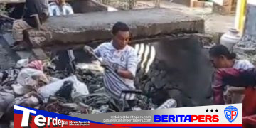 Minggu Bersih di Kampung Baru, Warga dan Mahasiswa KKN Kompak Bersihkan Lingkungan