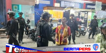 Patroli Harkamtibmas, Brimob Sisir Pantaiku hingga Pertokoan di Parepare