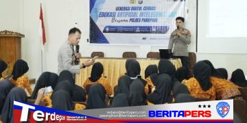 Bhabinkamtibmas Kampung Baru Gelar Pelatihan AI untuk 90 Siswa SMK Negeri 3 Parepare