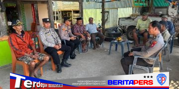 Kapolsek Soppeng Riaja Turun Langsung Mitigasi Karhutla, Ajak Warga Lasijelling Cegah Kebakaran