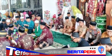Hasri Hadi Hadiri Peringatan Maulid Nabi Muhammad SAW di Masjid Almujiburrahman