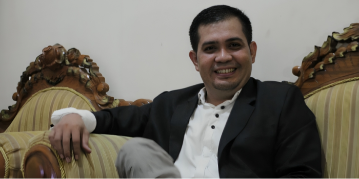 Coach Anwar : Penulis Buku