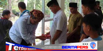 Jumat Berkah di Masjid As-Safar Jadi Momentum Berbagi Usai Salat Perdana