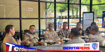 Sekjen Deputi Bidang Persidangan I DPR RI Laksanakan Studi Tiru Pada Biro SDM Polda Sulsel