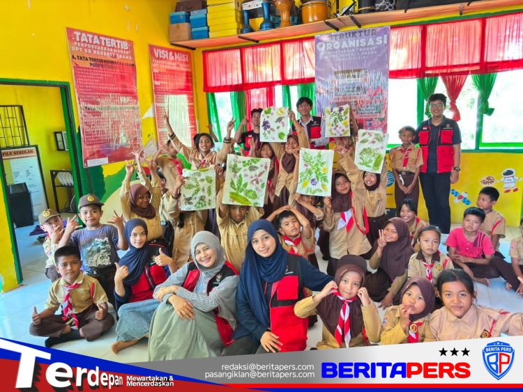 Mahasiswa KKN Tematik 116 Perubahan Iklim Unhas Gelar Edukasi dan Pelatihan Eco-print Bagi Siswa SDN 7 Arawa