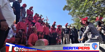 Janji DPRD Usai Digeruduk Pasukan Adat Berkuda dari Kerajaan Gowa