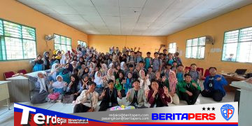 Tangis Haru Warnai Workshop “Berani Bermimpi, Siap Berprestasi” di SMKN 1 Cirinten